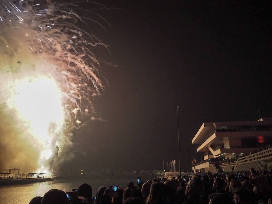 Fotos: La mascletá más alta de la historia de las Fallas