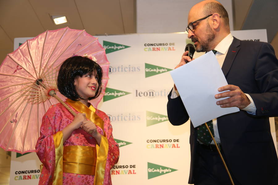 Fotos: El Carnaval de El Corte Inglés y leonoticias