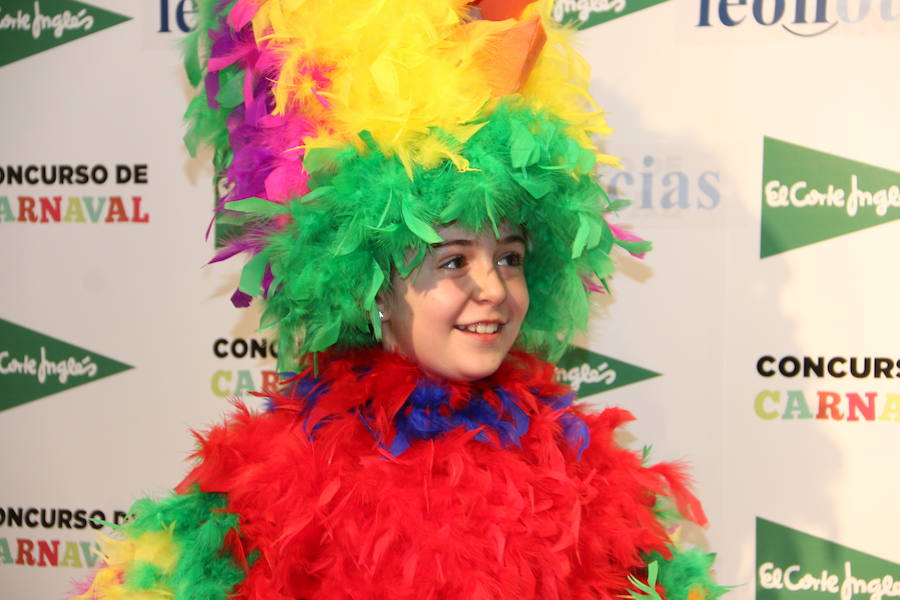 Fotos: El Carnaval de El Corte Inglés y leonoticias