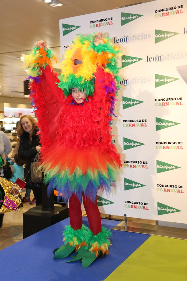 Fotos: El Carnaval de El Corte Inglés y leonoticias