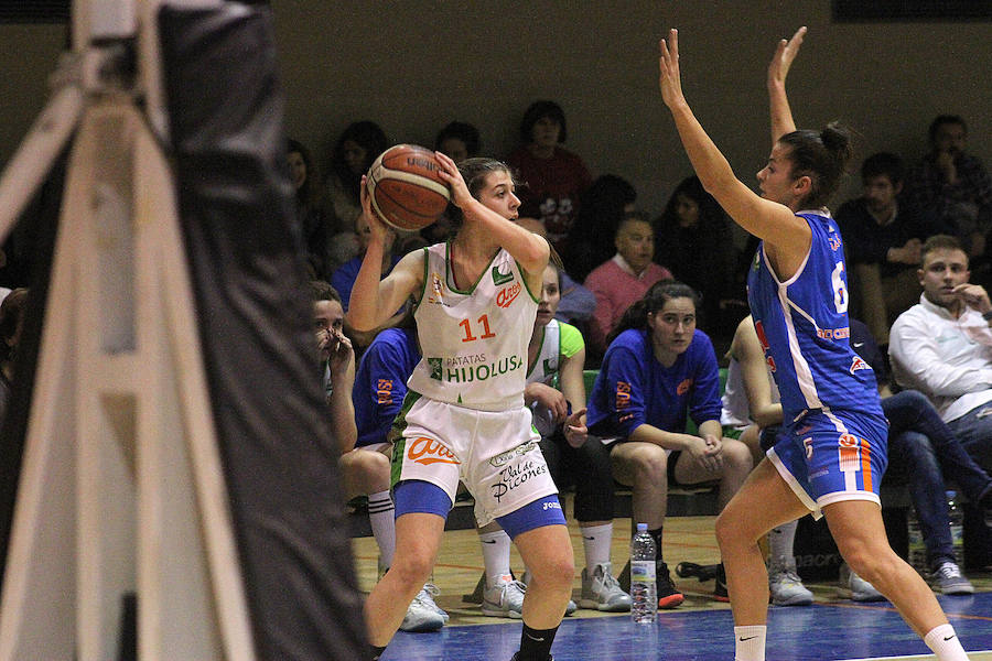 Fotos: Triunfo del Patatas Hijolusa ante Cortegada (71-58)