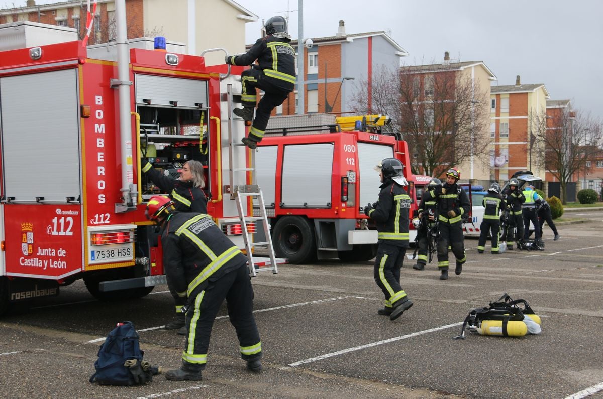 Fotos: Simulacro de los Bomberos de León