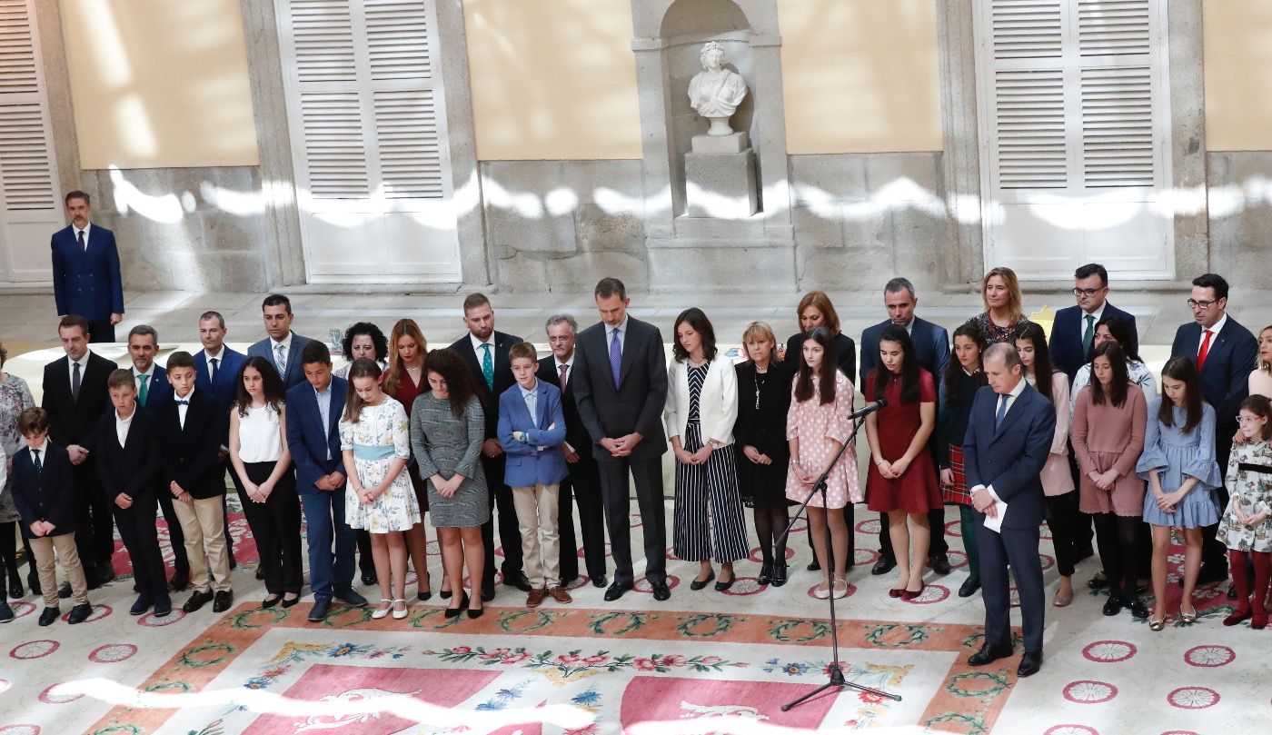 El leonés Adrián Ciria acudió acompañado de los profesores del centro de Educación Especial y también tuvo la oportunidad de explicarle al monarca su trabajo, un simpático vídeo en el que cuenta cuál es su visión de la figura de Felipe VI