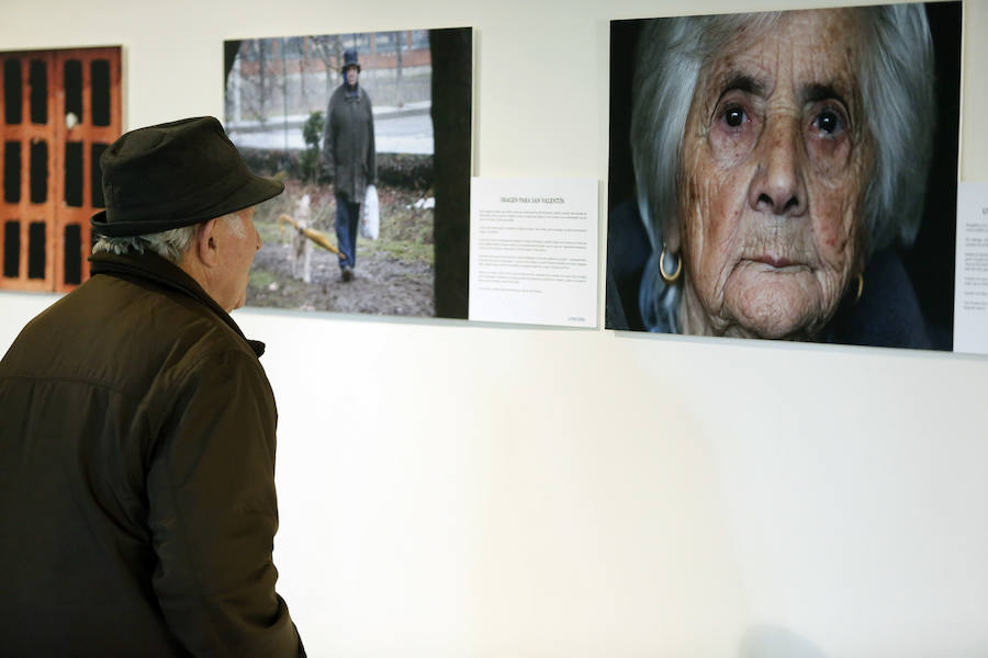 Fotos: Presentación de la exposición fotográfica &#039;A La Contra&#039; de Fulgencio Fernández y Mauricio Peña