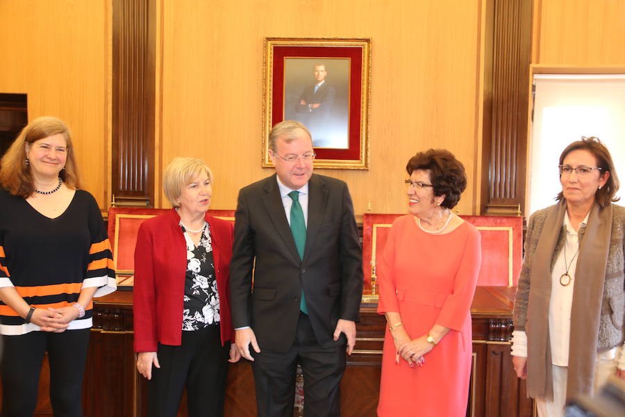 Fotos: Homenaje al defensor de la cultura de León