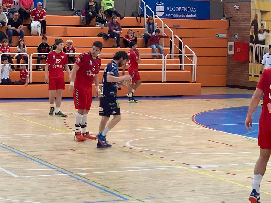 Fotos: Partido del Ademar en Alcobendas