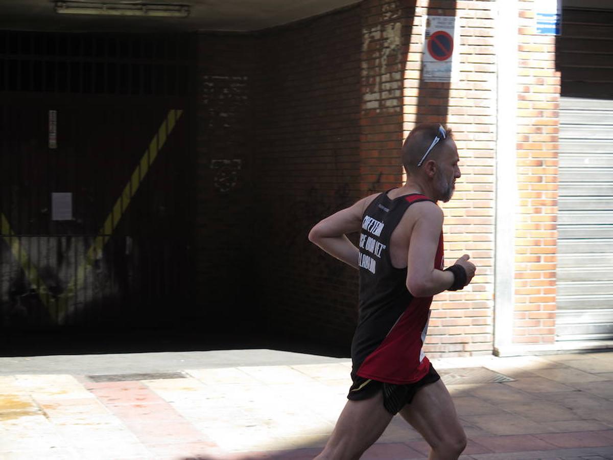 Fotos: La Media Maratón, a su paso por Burgo Nuevo e Independencia