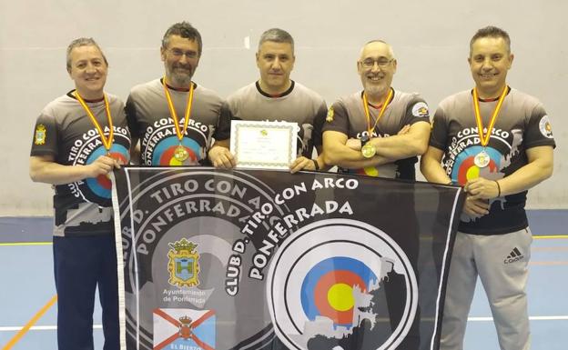 El club de tiro con arco de Ponferrada se hace con dos oros, una plata y un bronce en el Campeonato de Castilla y León