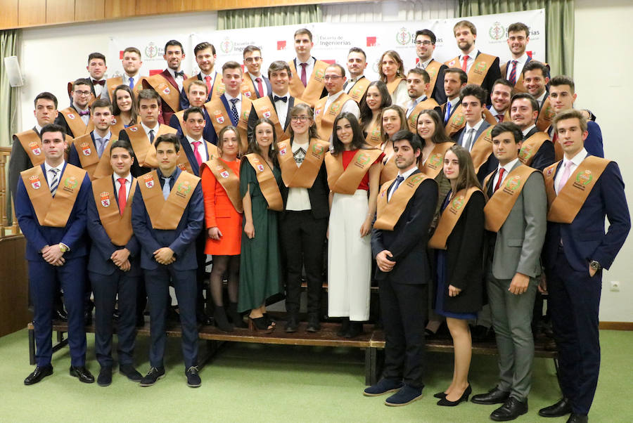 Fotos: Festividad de la Escuela de Ingenierías Industrial, Informática y Aeroespacial de la ULE