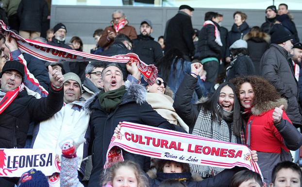 Autobuses gratis a Fuenlabrada y entradas para socios ante la Ponferradina