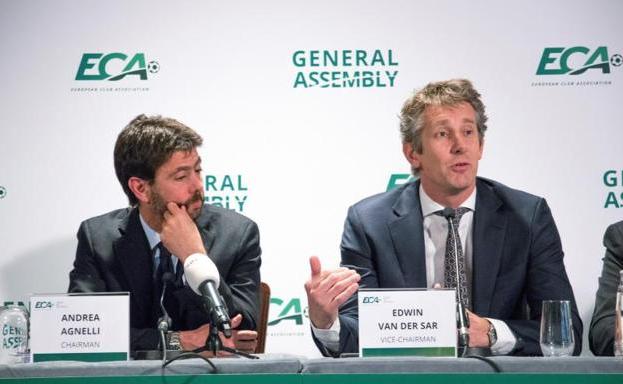 Andrea Agnelli (i) y Edwin van der Sar, vicepresidente de la ECA. 