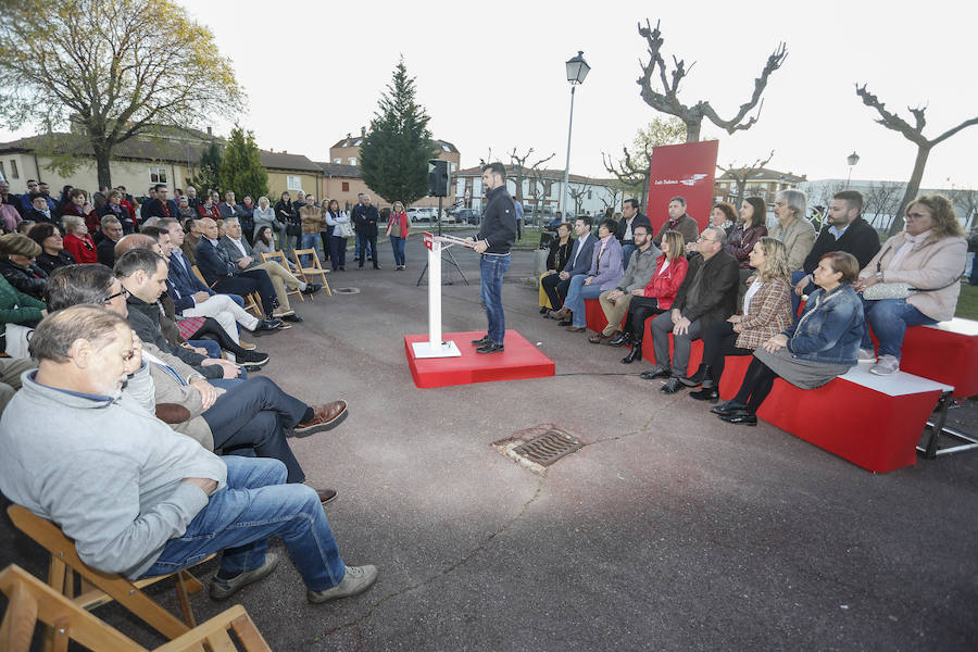 Fotos: Presentación de la candidatura de Jorge Pérez como líder del PSOE en Villaquilambre