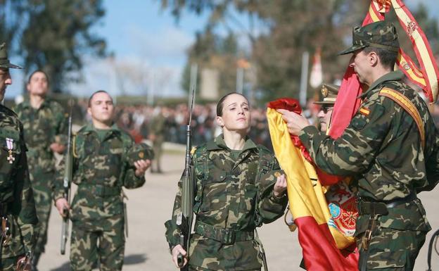 La justicia rechaza exigir misma altura a hombres y mujeres para el Ejército