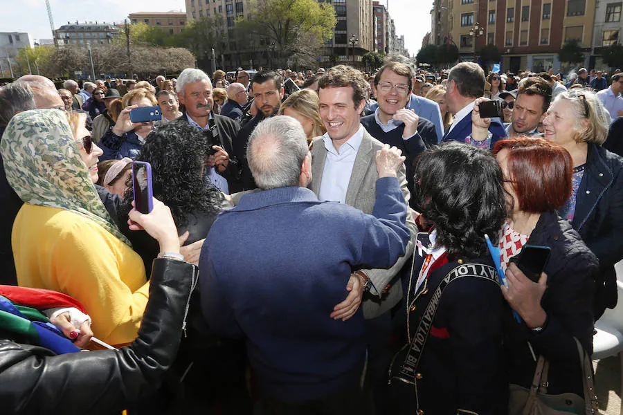 Fotos: Acto de precampaña electoral de Pablo Casado León