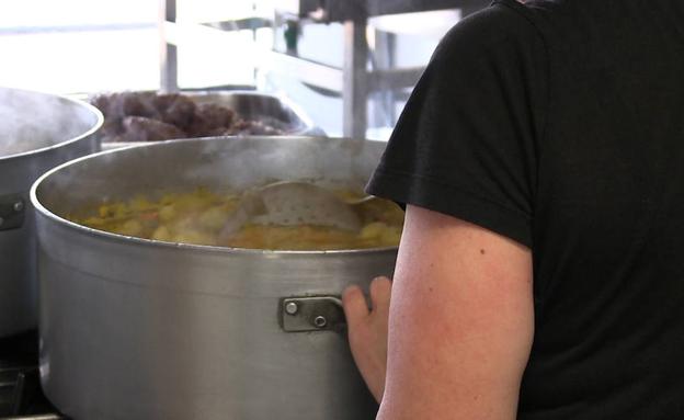 El colegio cuenta con cocina propia.