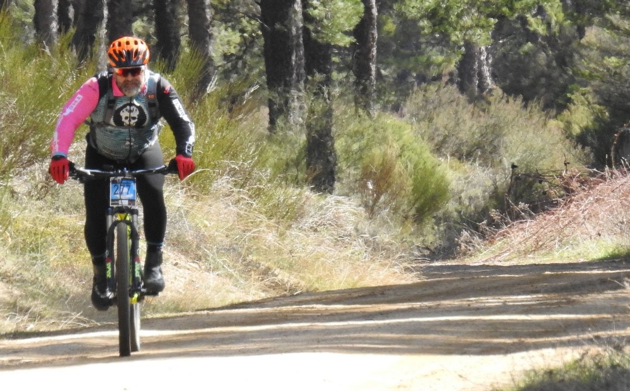 700 corredores se citan en la Power Race 2019 con la presencia de numeroso público y que ha tenido al exprofesional Santiago Blanco Gil como gran protagonista