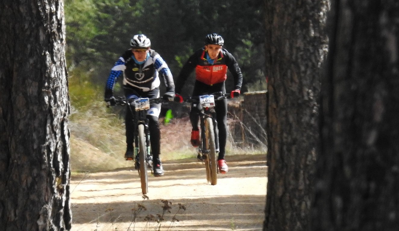 700 corredores se citan en la Power Race 2019 con la presencia de numeroso público y que ha tenido al exprofesional Santiago Blanco Gil como gran protagonista