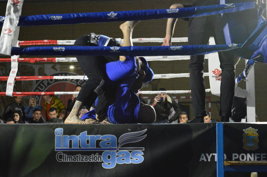 Centenares de personas se reunieron en un evento único y diferente de k 1, muay-thai, brazilian jiu-jítsu y capoeira reflejando el buen momento que vive estos deportes en León.