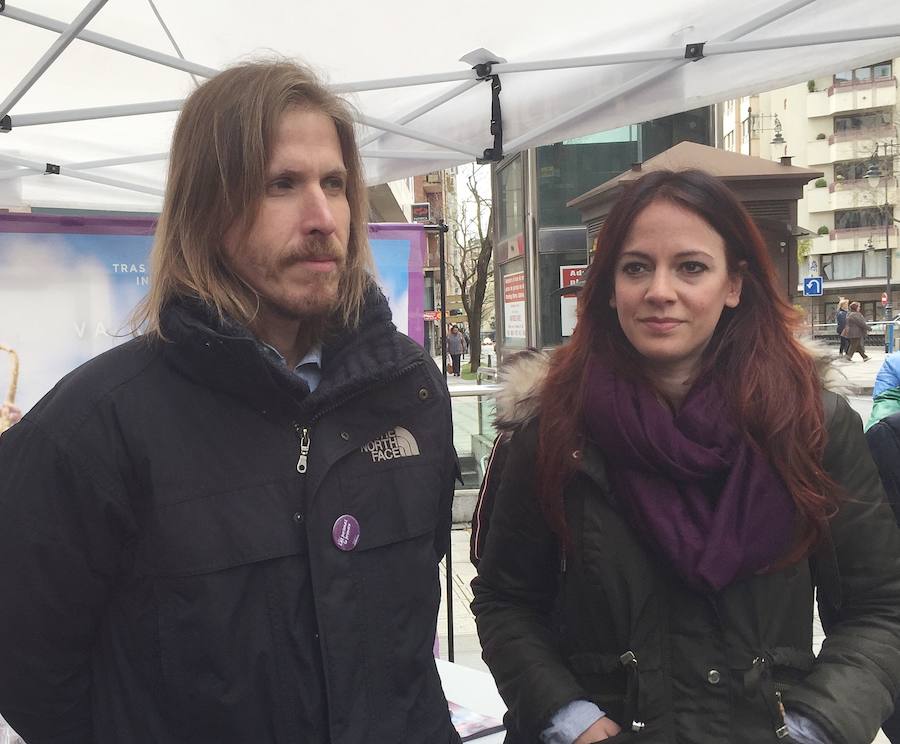 Fotos: El candidato de Podemos a la Junta, Pablo Fernández, visita Ponferrada