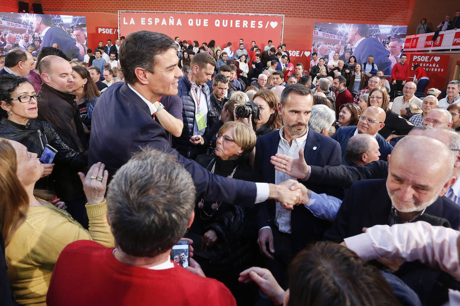 Fotos: Acto electoral de Pedro Sánchez en León