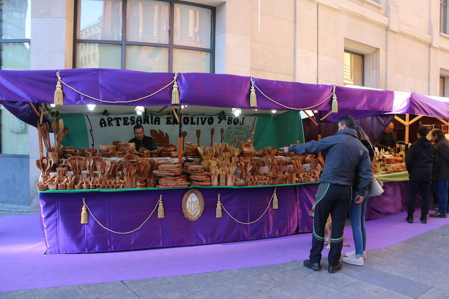 Fotos: León recupera la Feria de la Semana Santa