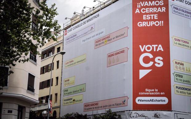Imagen del cartel que Ciudadanos ha colocado en el centro de Madrid. 