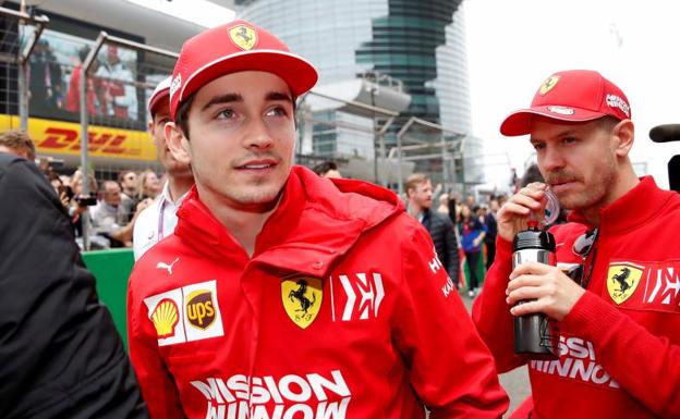 Charles Leclerc y Sebastian Vettel, durante el Gran Premio de China. 