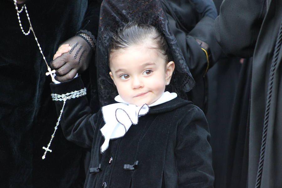 Fotos: Imágenes de la procesión del Dolor de Nuestra Madre