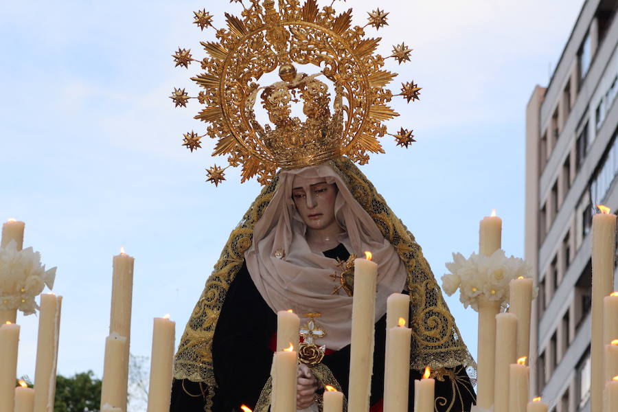 Fotos: Imágenes de la procesión del Dolor de Nuestra Madre