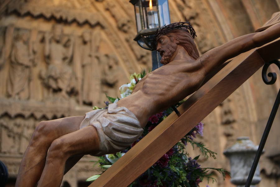 Fotos: Acto del Perdón en la Catedral de León