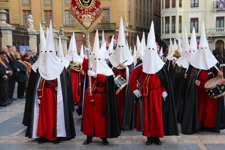 Fotos: Acto del Perdón en la Catedral de León