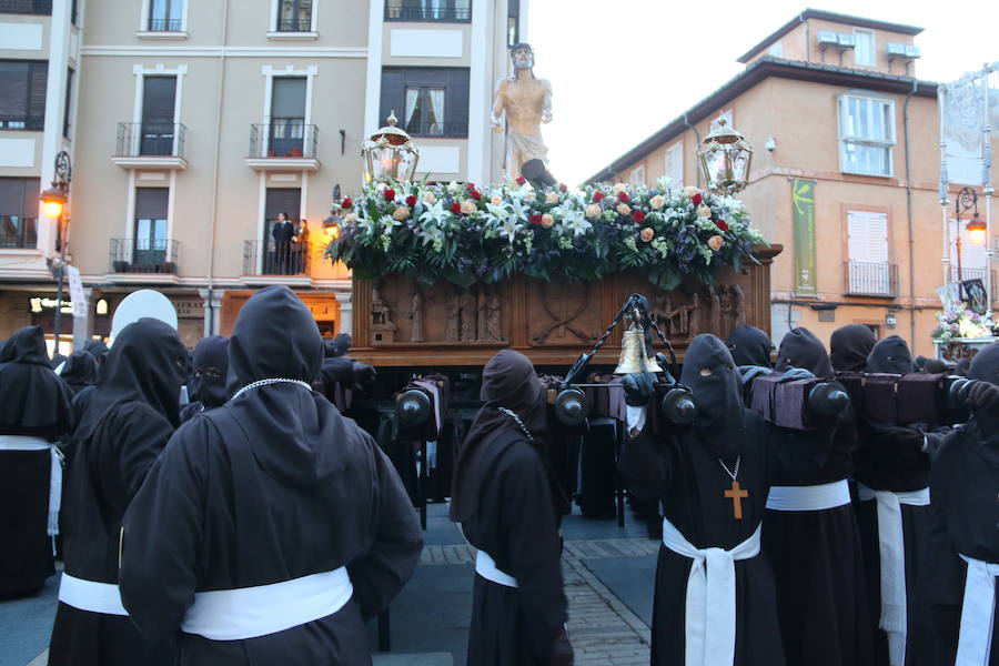 Fotos: Acto del Perdón en la Catedral de León