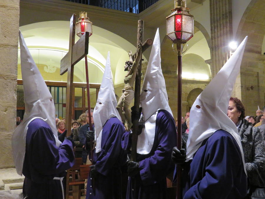 Fotos: Imágenes del Vía Crucis Leonés Cantado