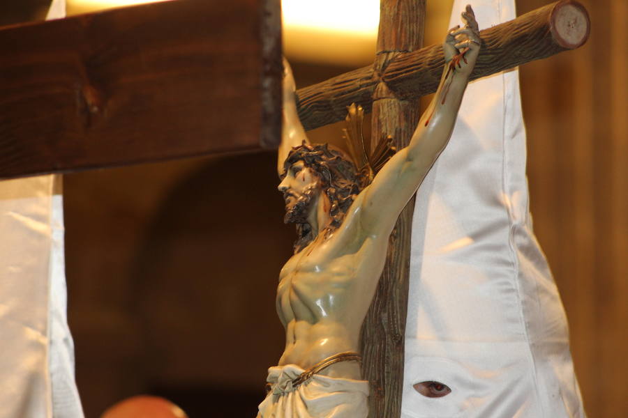 Fotos: Imágenes del Vía Crucis Leonés Cantado