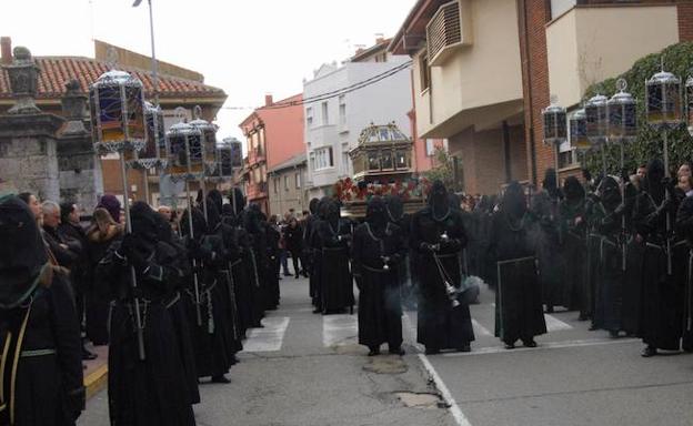 Desfile procesional en León.
