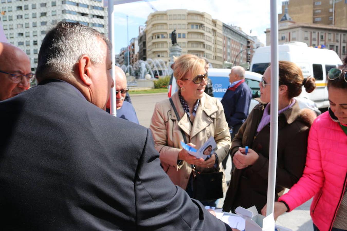 Fotos: El PP sale a la calle