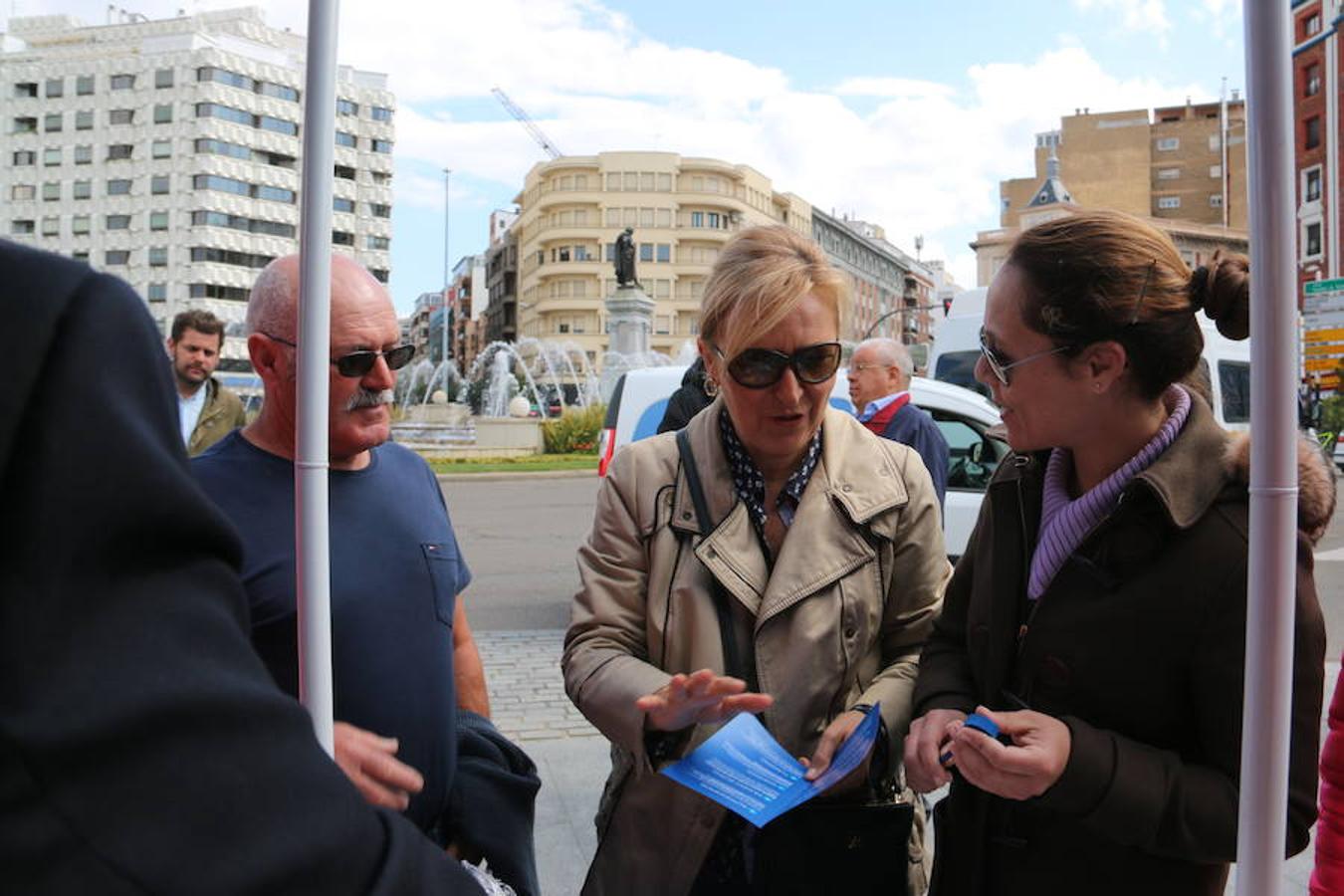 Fotos: El PP sale a la calle