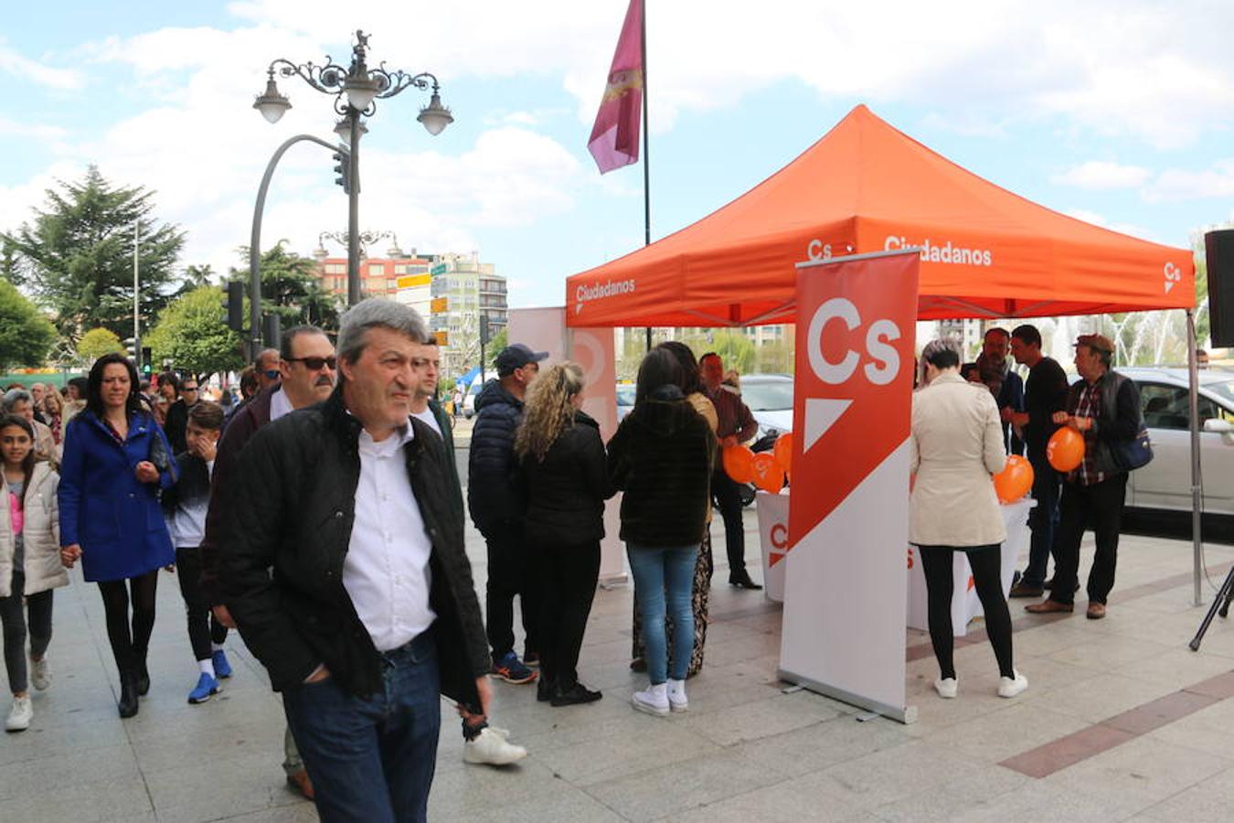 Fotos: Ciudadanos sale a la calle