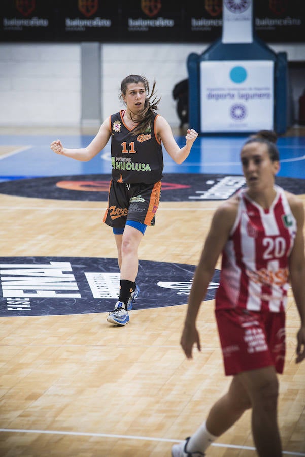 Fotos: Las imágenes del partido entre el Almería 64-58 Patatas Hijolusa