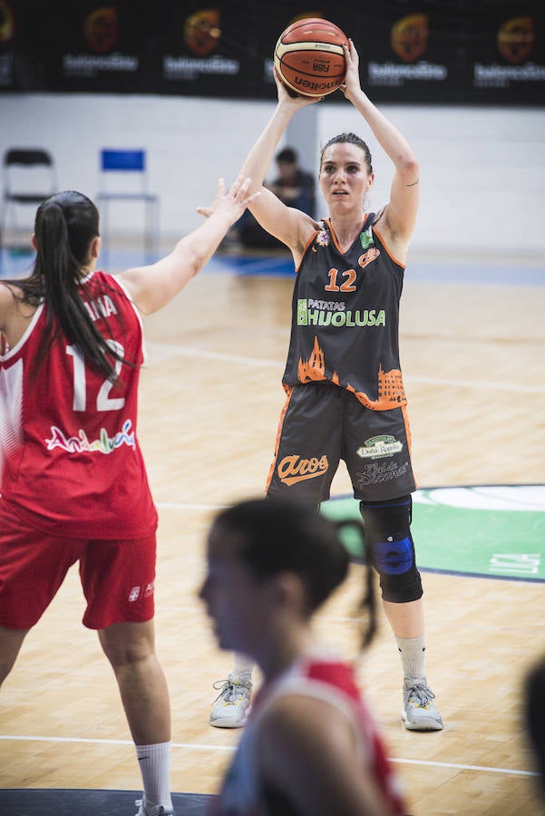 Fotos: Las imágenes del partido entre el Almería 64-58 Patatas Hijolusa