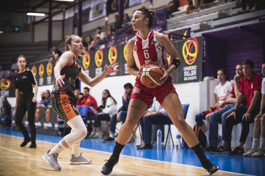 Fotos: Las imágenes del partido entre el Almería 64-58 Patatas Hijolusa