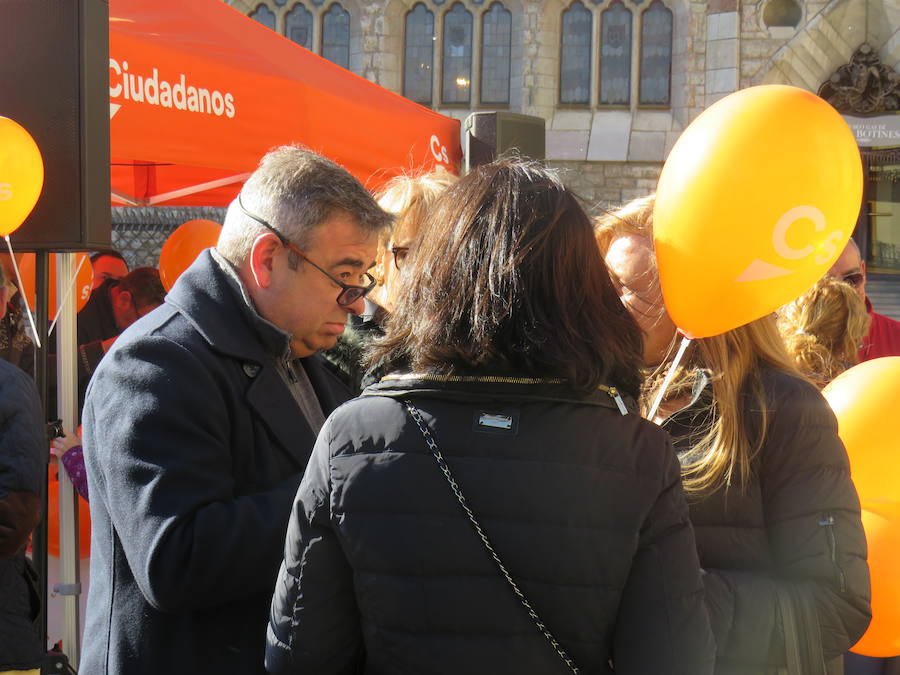 Fotos: Ciudadanos despide su campaña en el centro de León