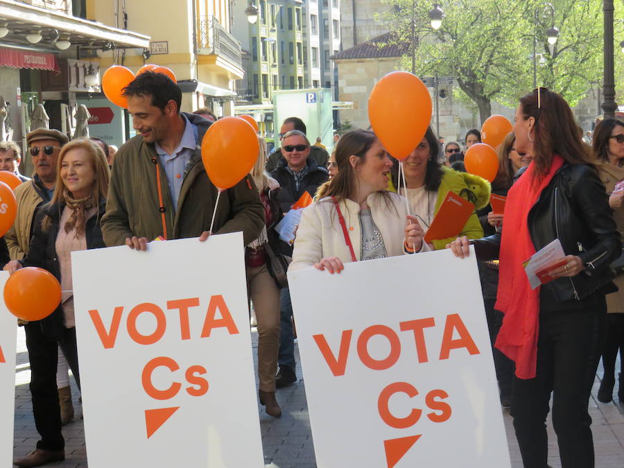 Fotos: Ciudadanos despide su campaña en el centro de León