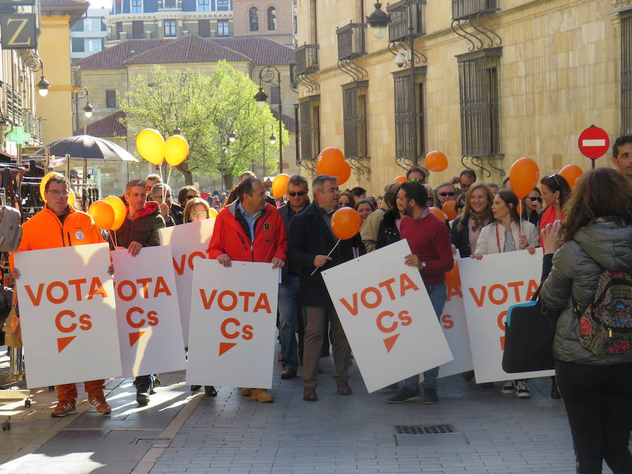 Fotos: Ciudadanos despide su campaña en el centro de León