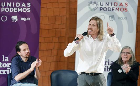 Pablo Fernández, líder de Podemos en Castilla y León, durante el acto electoral de Iglesias. 