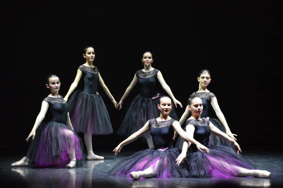 La Escuela de Danza celebra el Día Internacional de la Danza el lunes con la representación de 'Sueños' en el Auditorio