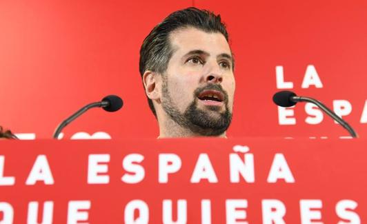 Alegría del secretario general del PSOECYL, Luis Tudanca por el resultado de las elecciones generales.