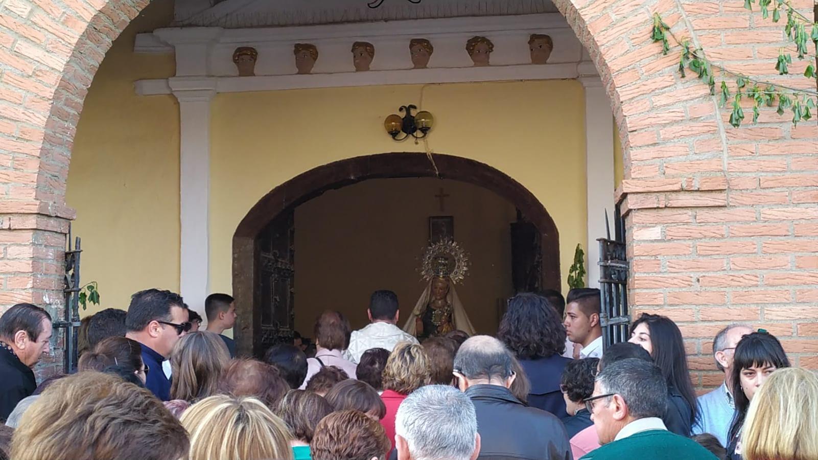 Fotos: La Virgen del Arrabal por las calles de Laguna de Negrillos