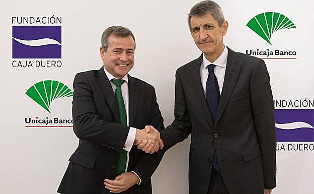 Firma de la renovación del acuerdo.