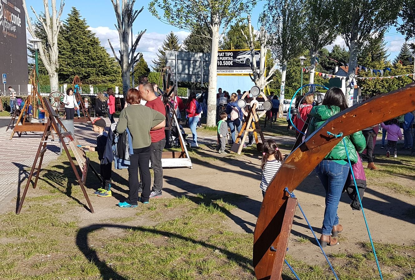 La localidad de Navatejera vive este sábado una nueva e intensa jornada marcada por el circo